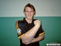 huge-arm-guy-21.jpg