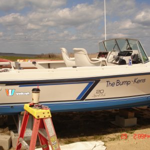 new rub rail with blue rope