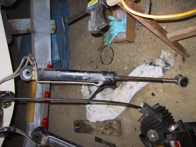 Eng-Outdrive Repairs - What a mess 2-06