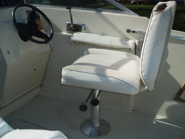 Helm Seat - Before