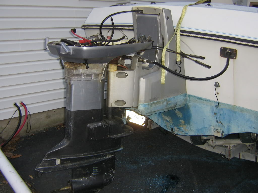 just brought this project home .. parts are missing :) sea drive coming off, bracket to be put in its place.