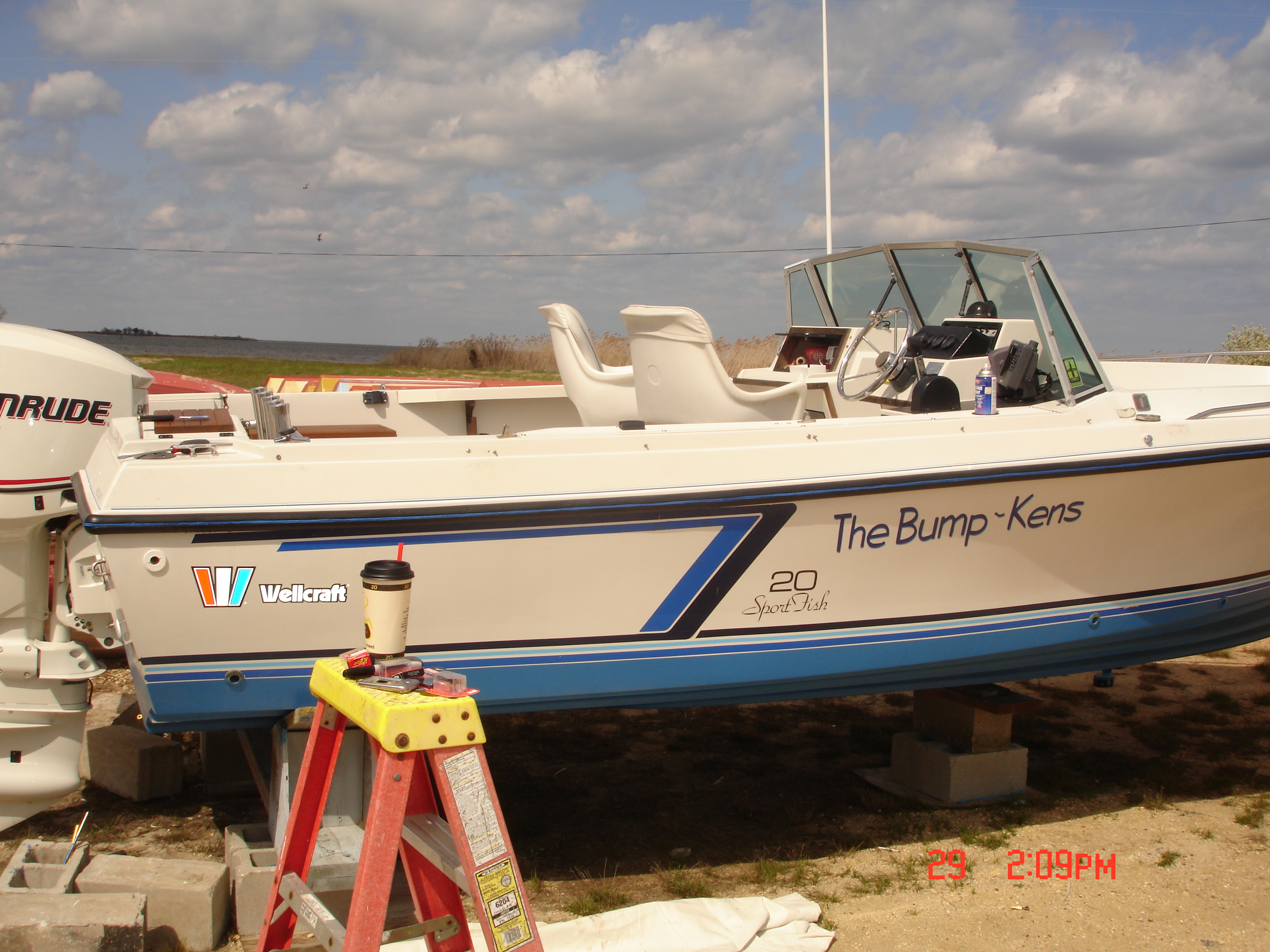 new rub rail with blue rope